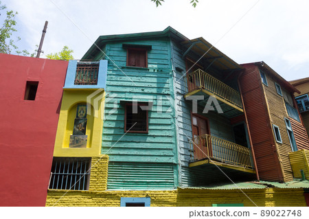Caminito painted houses, La Boca, Buenos Aires 89022748