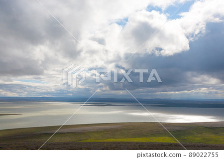 Blondulon lake view, Highlands of Iceland landscape Blondulon lake view, Highlands of Iceland landscape 89022755