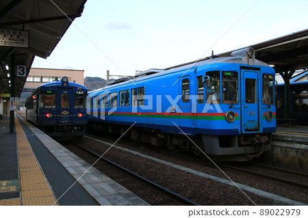 京都丹後鐵道 KTR700 型“青松”和 KTR800 型 89022979