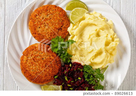 salmon patty with potato mash and beetroot salad 89026613