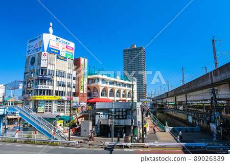 Cityscape in front of Oji Station, Kita-ku, Tokyo 89026889