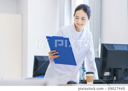 Researcher who inputs data Photographing cooperation: Japanese language school attached to Chuo Institute of Technology Researcher who inputs data Photographing cooperation: Japanese language school attached to Chuo Institute of Technology 89027448