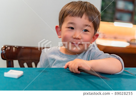 Boy, one child, portrait Boy, one child, portrait 89028255
