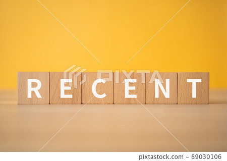 最近的圖片 | 上面寫著“RECENT”的積木 最近的圖片 | 上面寫著“RECENT”的積木 89030106