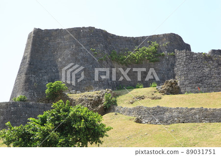 Katsuren城堡 89031751