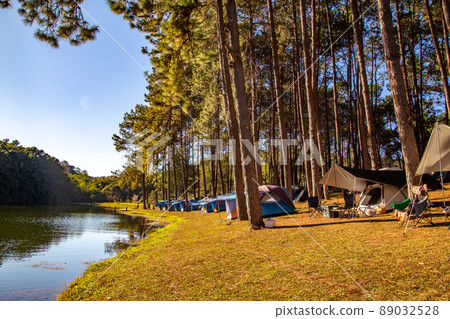 Pang Oung national park, lake and forest of pine trees in Mae Hong Son, Thailand Pang Oung national park, lake and forest of pine trees in Mae Hong Son, Thailand 89032528