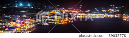 Sunrise with fog over Ban Rak thai, chinese village near a lake in Mae Hong Son, Thailand 89032778