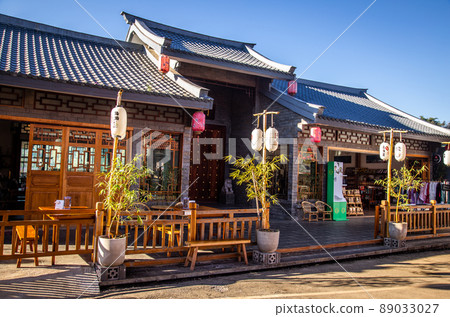 Sunrise with fog over Ban Rak thai, chinese village near a lake in Mae Hong Son, Thailand 89033027