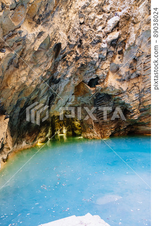 Proval. a natural well on southern slope of Mount Mashuk. 89038024