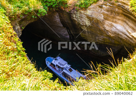 Dogashima Cave Tour 89040062