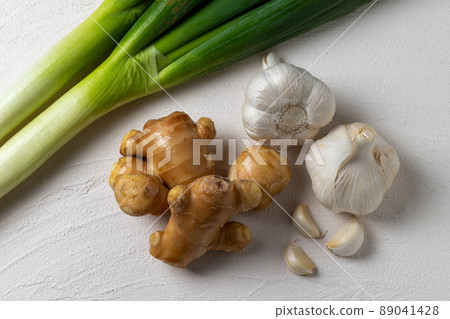 大蒜和姜 89041428
