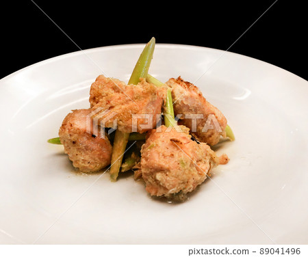 Grilled Salmon skewer with lemongrass, focus selective Grilled Salmon skewer with lemongrass, focus selective 89041496