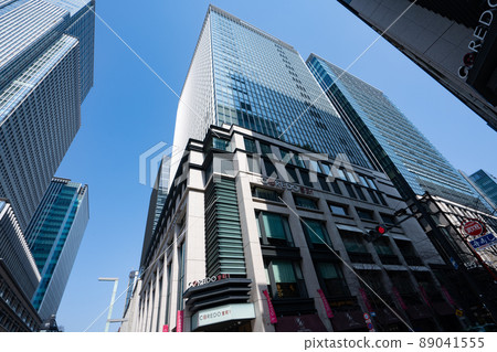 Scenery of the office district <Nihonbashi Muromachi, Chuo-ku, Tokyo> Scenery of the office district <Nihonbashi Muromachi, Chuo-ku, Tokyo> 89041555