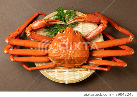 Fresh snow crab 89042243