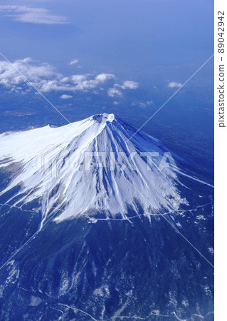 從飛機上的富士山 從飛機上的富士山 89042942