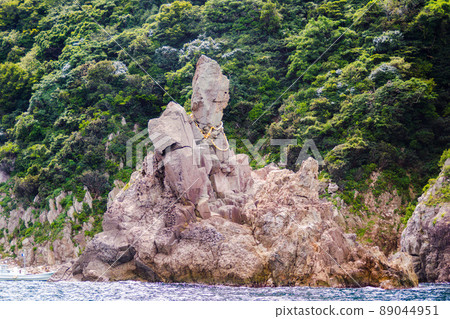 Scenery of Kita Nagato Coast National Monument Qinghai Island (Hotokeiwa) Scenery of Kita Nagato Coast National Monument Qinghai Island (Hotokeiwa) 89044951