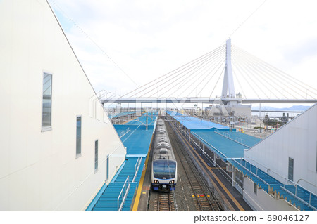 青森站和青森灣大橋 89046127