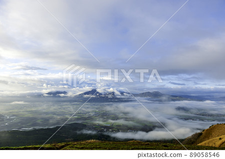 Aso Tennoen峰 Aso Tennoen峰 89058546