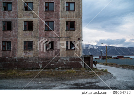 An abandoned building in a northern port town in the Arctic An abandoned building in a northern port town in the Arctic 89064753