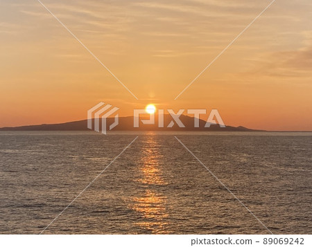 Diamond Izu Oshima 89069242