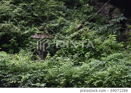 群馬縣著名的能量勝地岩山榛名神社 89071266