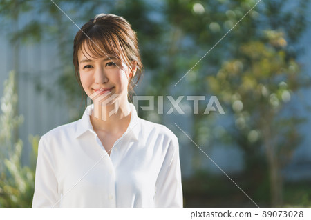 female, lady, woman 89073028