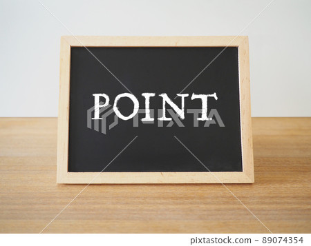 Blackboard with POINT written on it 89074354