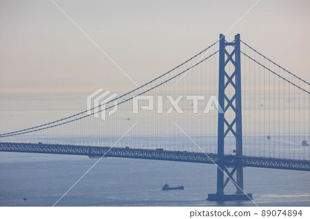 從旗鼓山看到的明石海峽大橋 從旗鼓山看到的明石海峽大橋 89074894