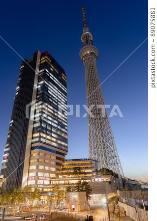 天空樹和魔法時光 89075881