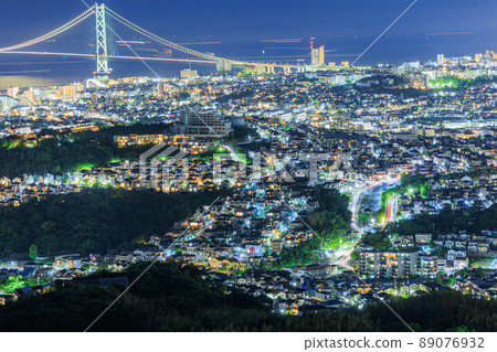 Tarumi cityscape of the night view seen from Hatafuriyama 89076932