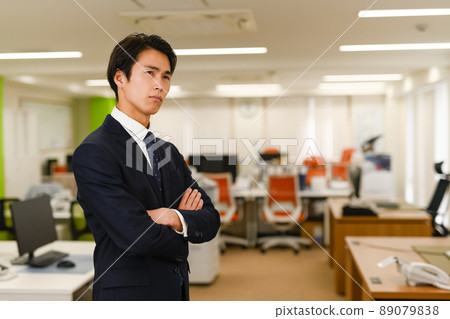 Business person 89079838