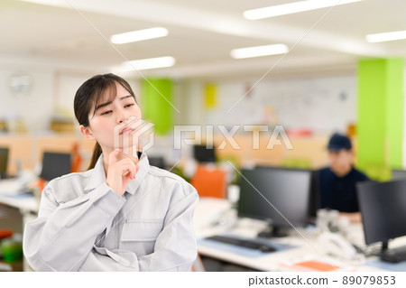 Worker series Worker series 89079853