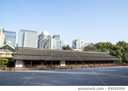 Walk around the Imperial Palace East Gardens 89083084