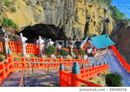 [宮崎縣]天氣晴朗的宇都神宮 89086036