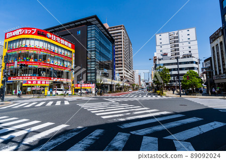 Scramble intersection Yokamachi, Hachioji City 89092024