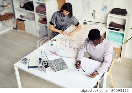 Designers Creating Sewing Patterns 89095152