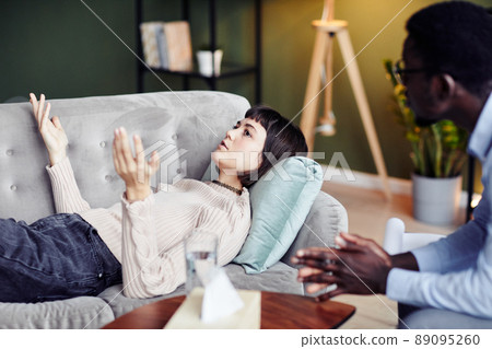 Woman Sharing Struggles During Session Woman Sharing Struggles During Session 89095260