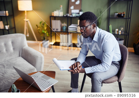 Counselor Listening to Story of Client Counselor Listening to Story of Client 89095316