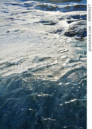 Glacier in Skaftafell, Vatnajokull National Park, Iceland Glacier in Skaftafell, Vatnajokull National Park, Iceland 89095627