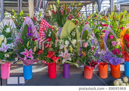 Flowers Bouquets Arrangements 89095969