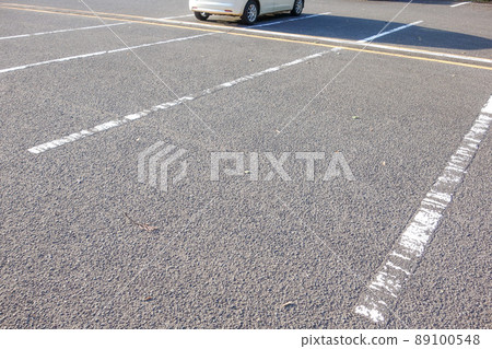 公園停車場晚上 公園停車場晚上 89100548