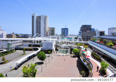 Tsujido Station 89100577