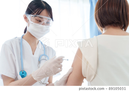 Vaccine doctor Vaccine doctor 89105031