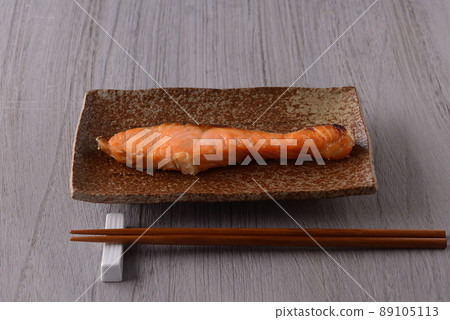 Baked sweet potato Baked sweet potato 89105113