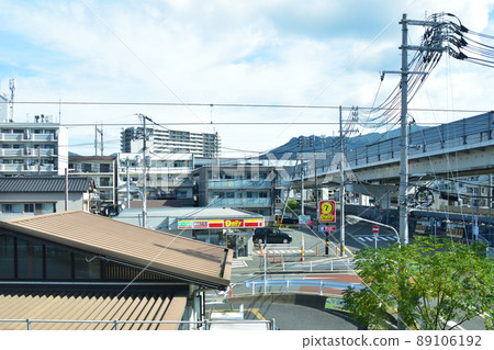 2021年從山陽本線廣島站到白市站的列車窗口及周邊景色 89106192