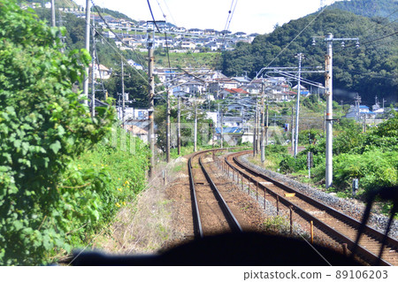 2021年從山陽本線廣島站到白市站的列車窗口及周邊景色 89106203