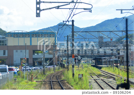 2021年從山陽本線廣島站到白市站的列車窗口及周邊景色 89106204