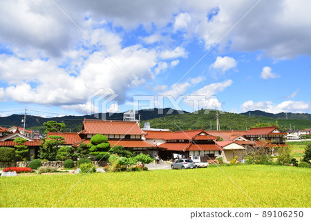 2021年從山陽本線廣島站到白市站的列車窗口及周邊景色 2021年從山陽本線廣島站到白市站的列車窗口及周邊景色 89106250