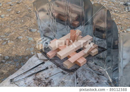 [Chimney starter in Igata] 89112388