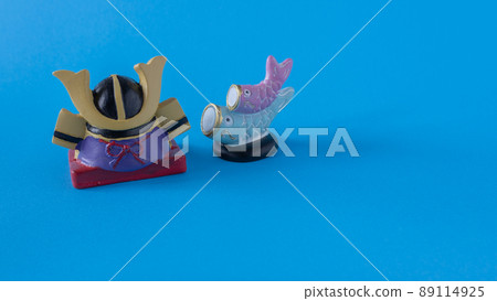 Image of helmet and carp streamer / Dragon Boat Festival Image of helmet and carp streamer / Dragon Boat Festival 89114925